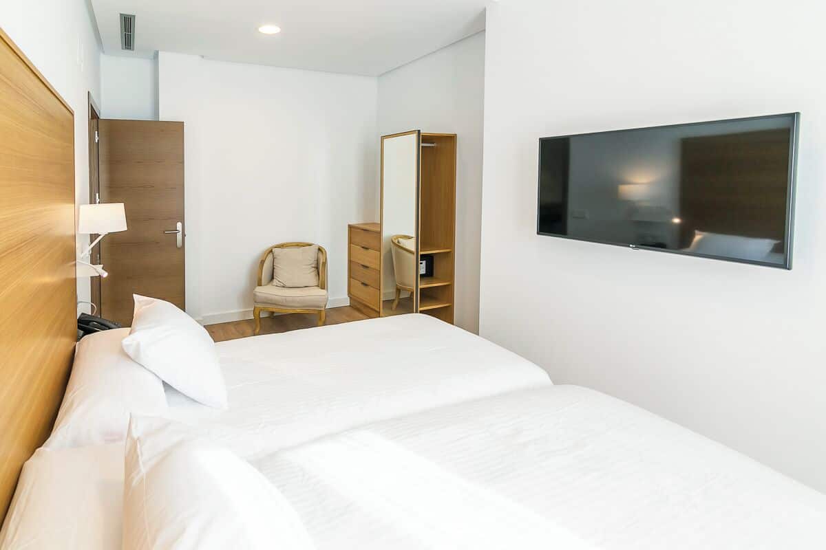 Basic Apartment | Minibar (free items), in-room safe, laptop workspace, blackout drapes