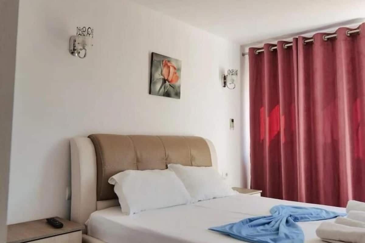 Standard-Doppelzimmer | 1 Schlafzimmer, kostenloses WLAN, Bettwäsche