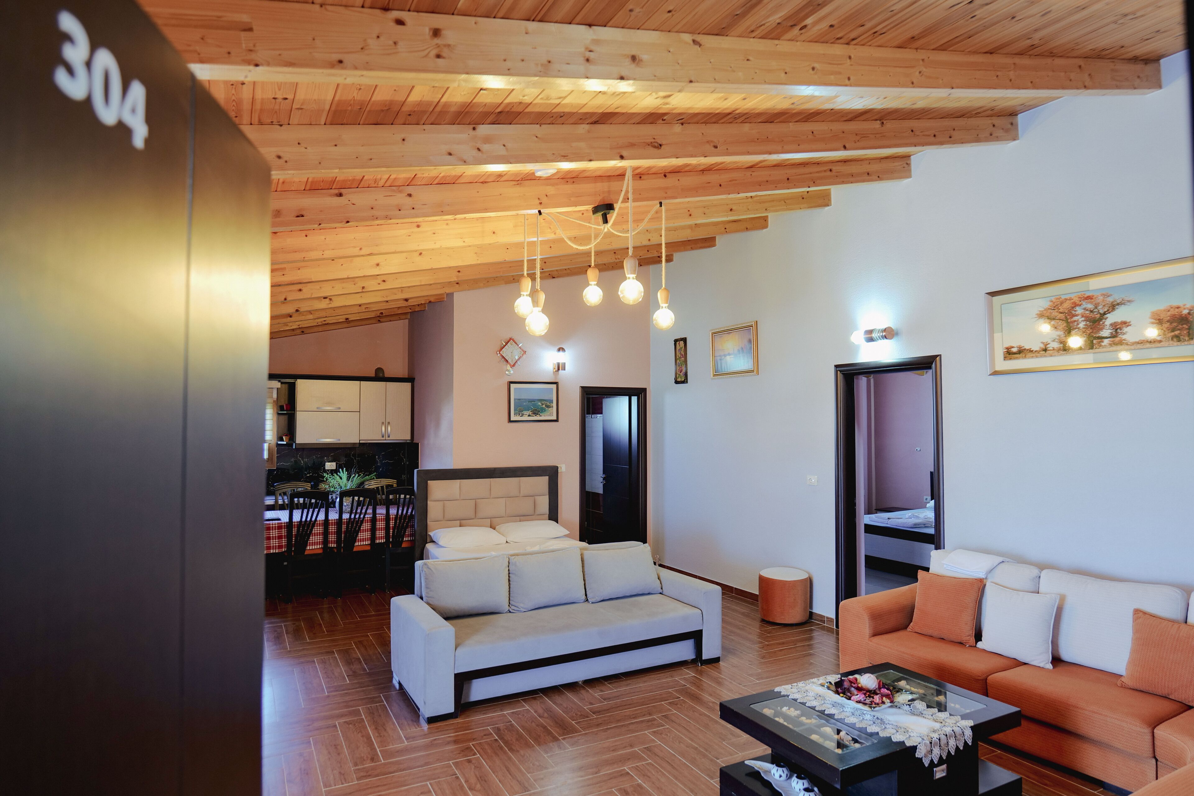 Photo - Vila Shpetimi