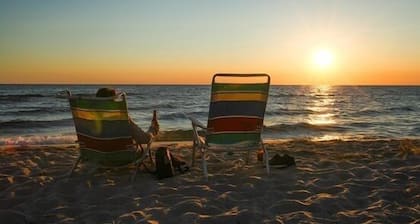 Basswood Hideaway - Wooded Retreat near Bass Lake and Lake Michigan!
