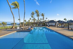 A heated pool, a lap pool