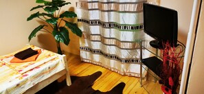 5 Schlafzimmer, Bügeleisen/Bügelbrett, Internetzugang