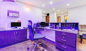 Reception - Treebo Trend The Banjaara Suites (Bengaluru)