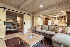 Imagen sin descripción, 5 de 47, botón