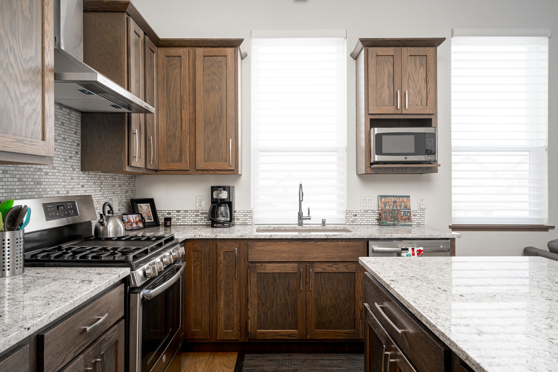 Outwest Hideaway - One Bedroom Apartment in Valley West