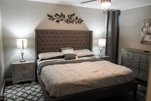 2 bedrooms, desk, iron/ironing board, free WiFi