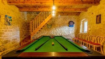 Spielezimmer