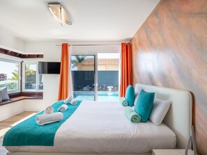 3 bedrooms, WiFi, bed sheets