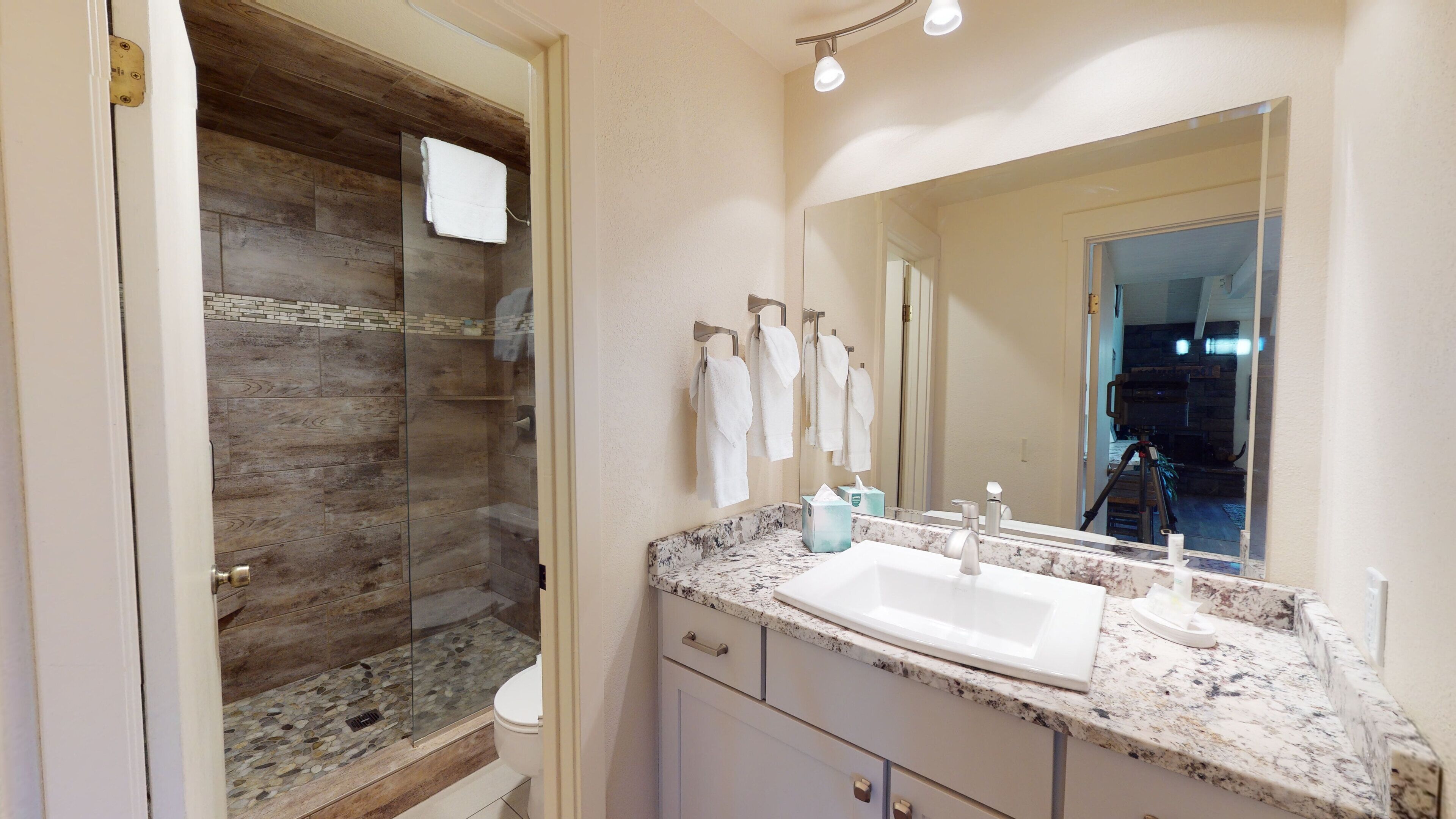 32 Tennis Village | 2 BD / 2 BA, Sleeps 6