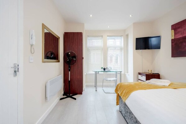 Apartment, 1 Queen Bed