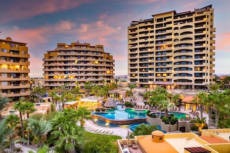 Exterior. Bella Sirena 2BR/2BA 2nd Floor Ocean View- A205