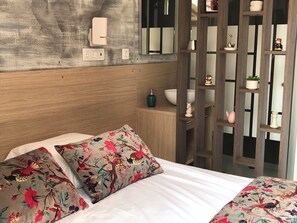 2 chambres, lit parapluie, Wi-Fi gratuit, draps fournis
