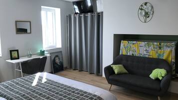 5 chambres, fer et planche Ă repasser, Wi-Fi gratuit, draps fournis