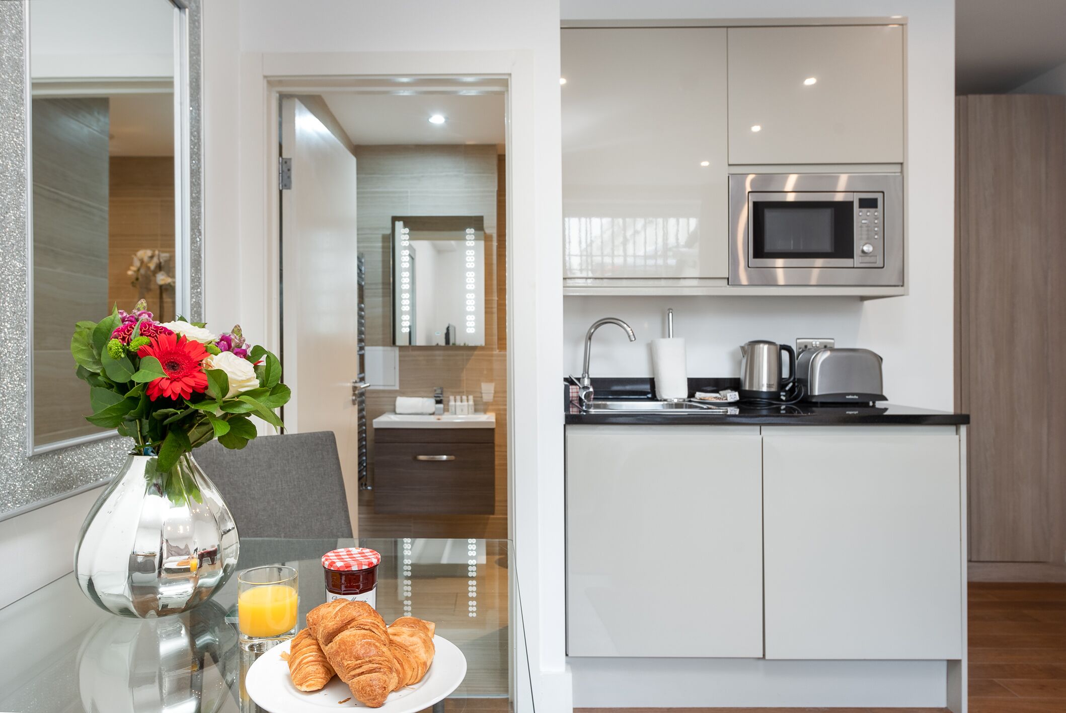 Studio – standard | Strykejern/-brett, wi-fi (inkludert) og sengetøy