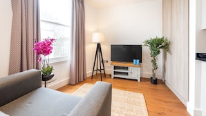 Unclassified image, 3 of 110, button - Bayswater by CAPITAL (London)