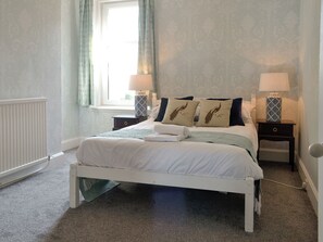 4 habitaciones, wifi gratis y ropa de cama