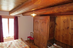 3 Schlafzimmer, Bügeleisen/Bügelbrett, WLAN