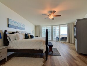 2 多间卧室、客房内保险箱、熨斗/熨衣板、免费 WiFi