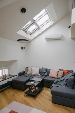 Televisión y estéreo 