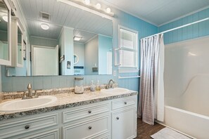 Casa, 3 habitaciones | Baño