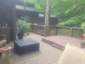Terrace/patio - Whispering Falls (Davis)