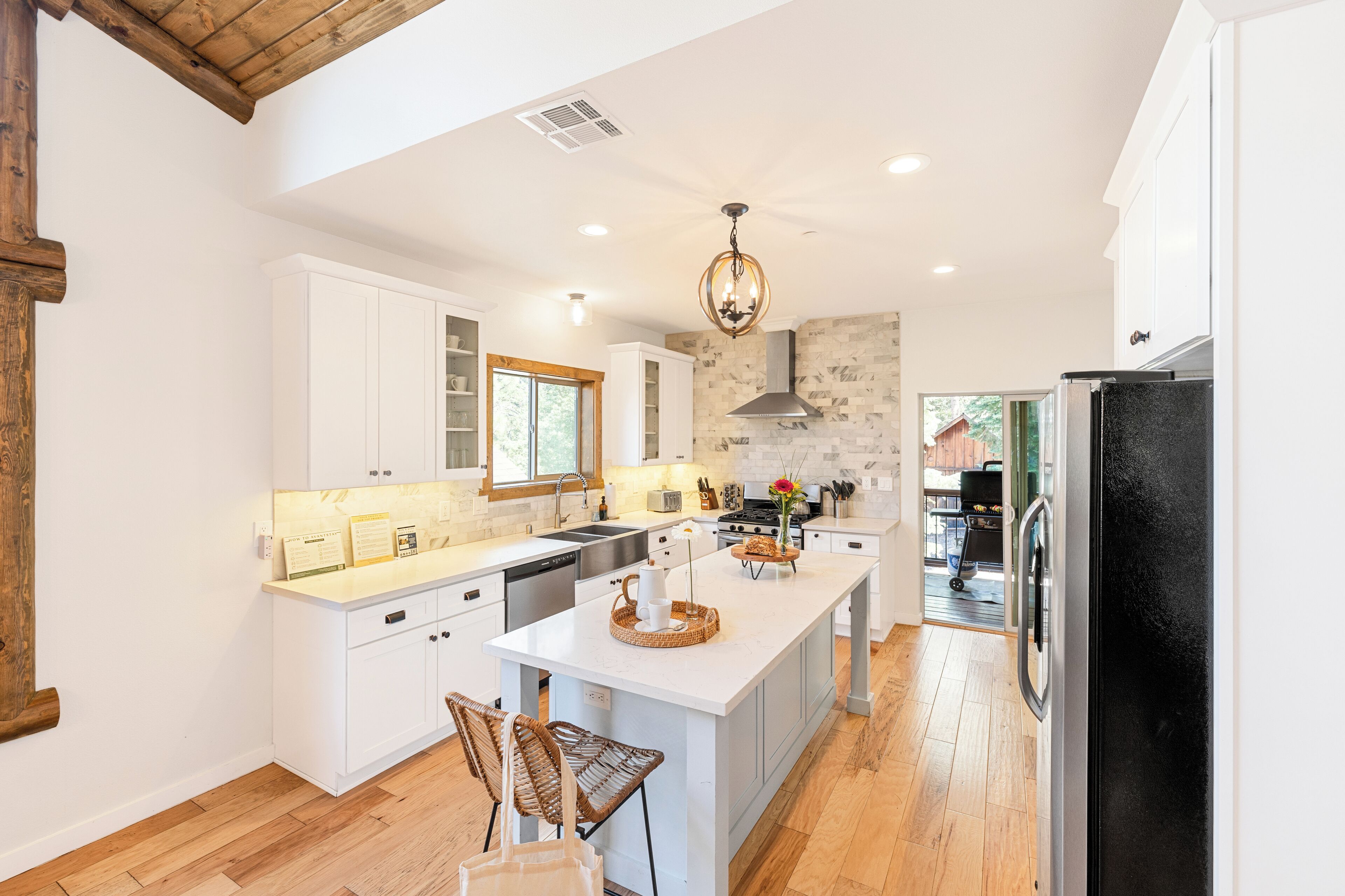 Teddy by AvantStay | Majestic Cabin in Big Bear w/ Balcony