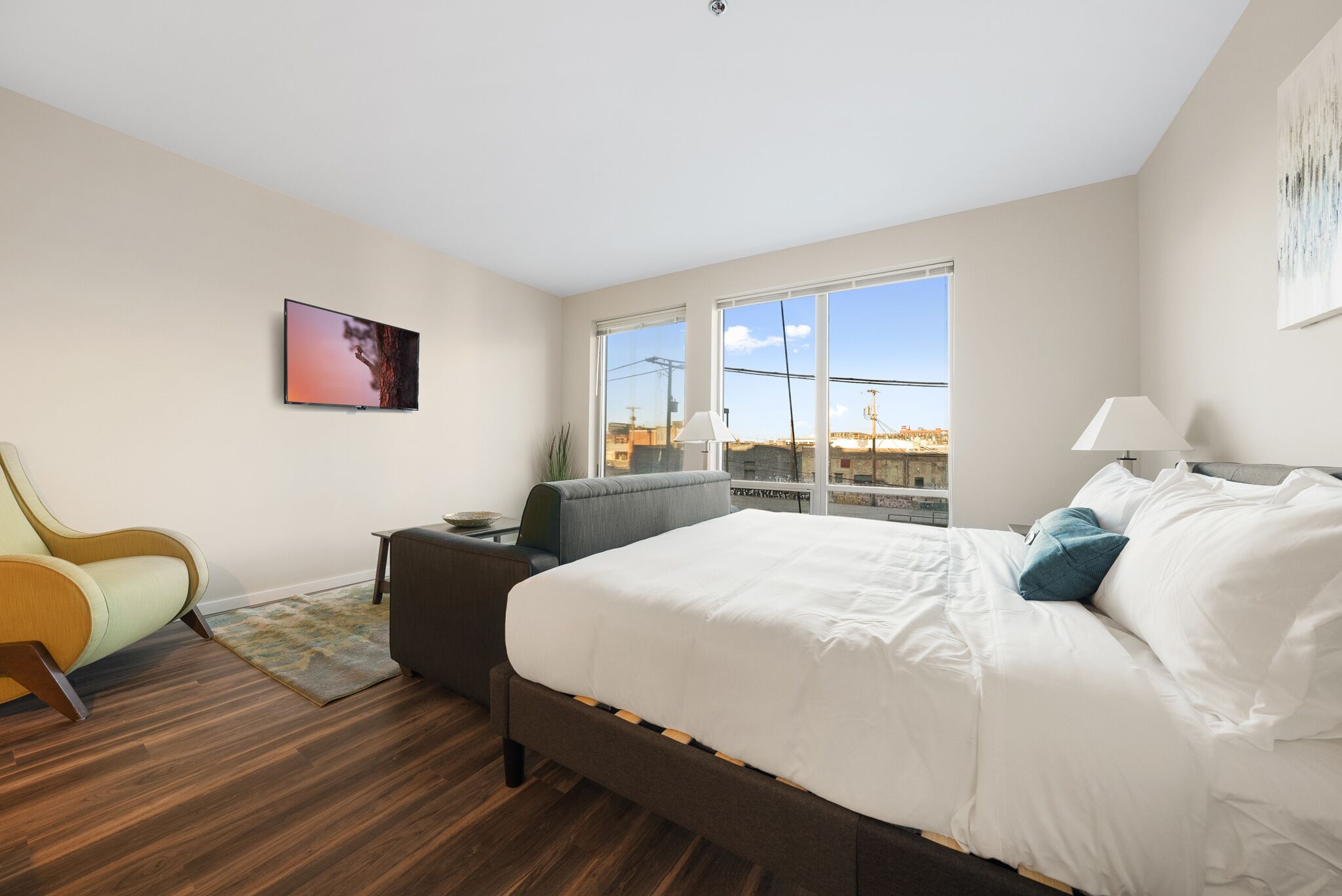 Unwind and Relax with Our All-Inclusive Resort-Style Vacation 337