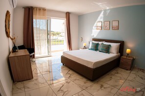 3 bedrooms, desk, laptop workspace, iron/ironing board