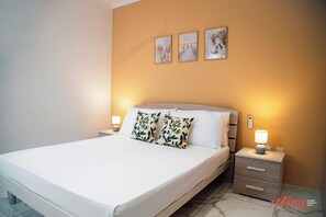 3 bedrooms, iron/ironing board, travel crib, WiFi