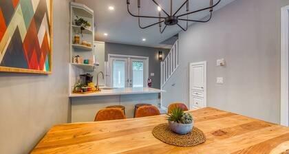 Beautiful 2BDM 2 Bth Sleep Up to 6 Adults+Kids Townhouse W/AC at Park Gate