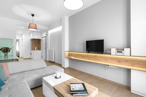 Flaneur Nilie Hospitality MGMT