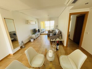 Smart-tv en een stereo