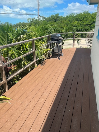 Jellyfish Cottage with Private Pool @ Sun Living