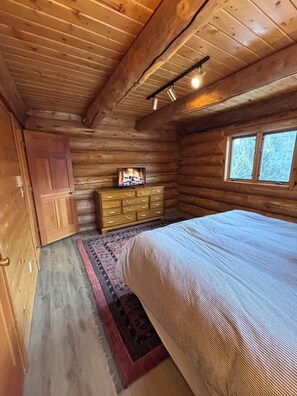 4 habitaciones, tabla de planchar con plancha y wifi gratis 