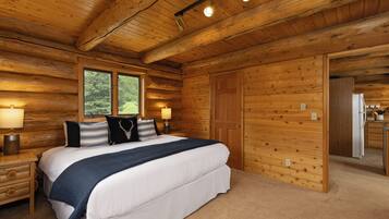 4 chambres, fer et planche à repasser, Wi-Fi gratuit, draps fournis