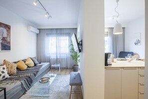City Apartment, 2 Bedrooms | Living area | 42-inch Smart TV with digital channels, TV - Alterra Vita City Apartment (Thessaloniki)