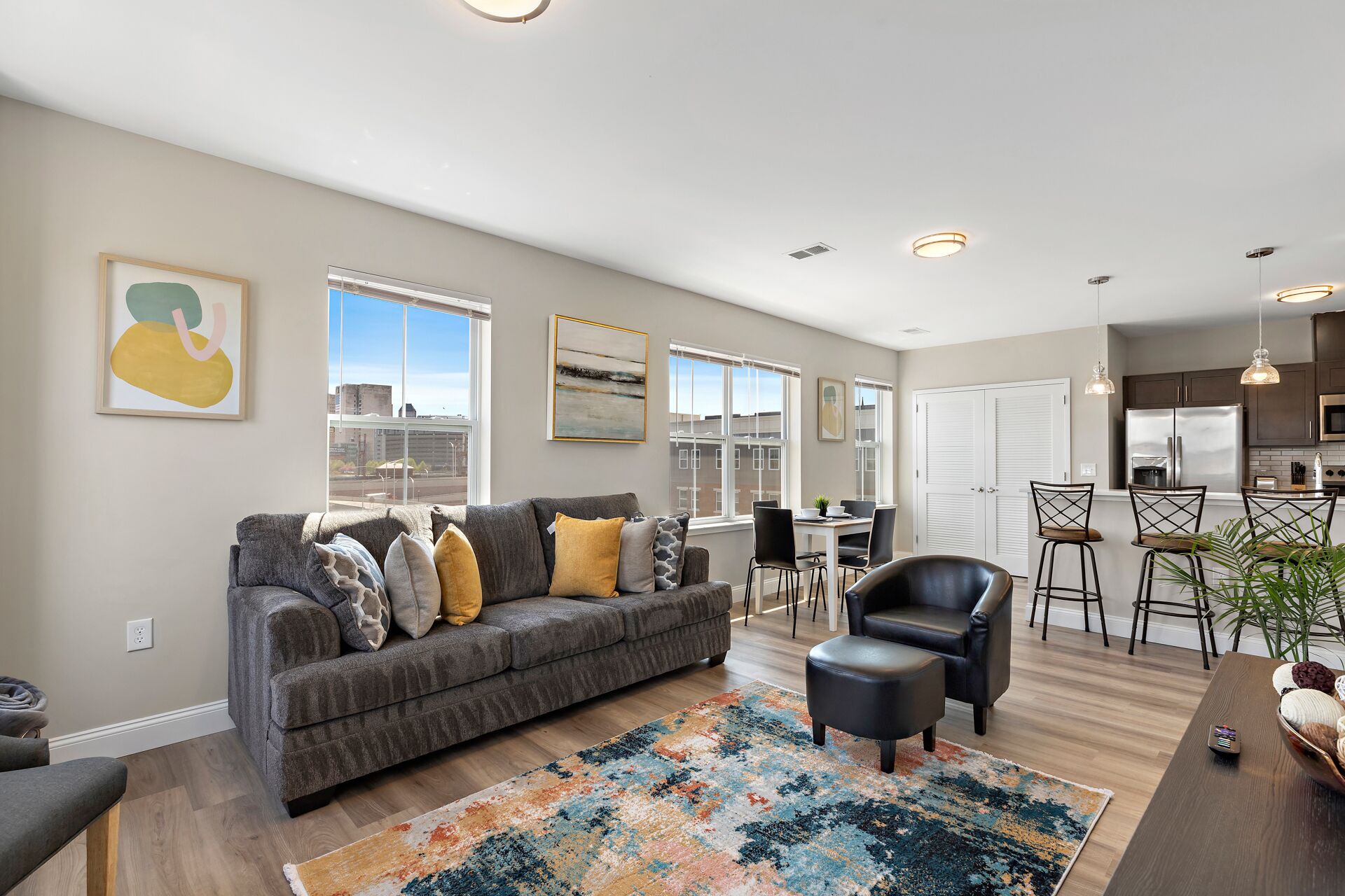 1BR/1BA★Skyline View*Parking Incl.