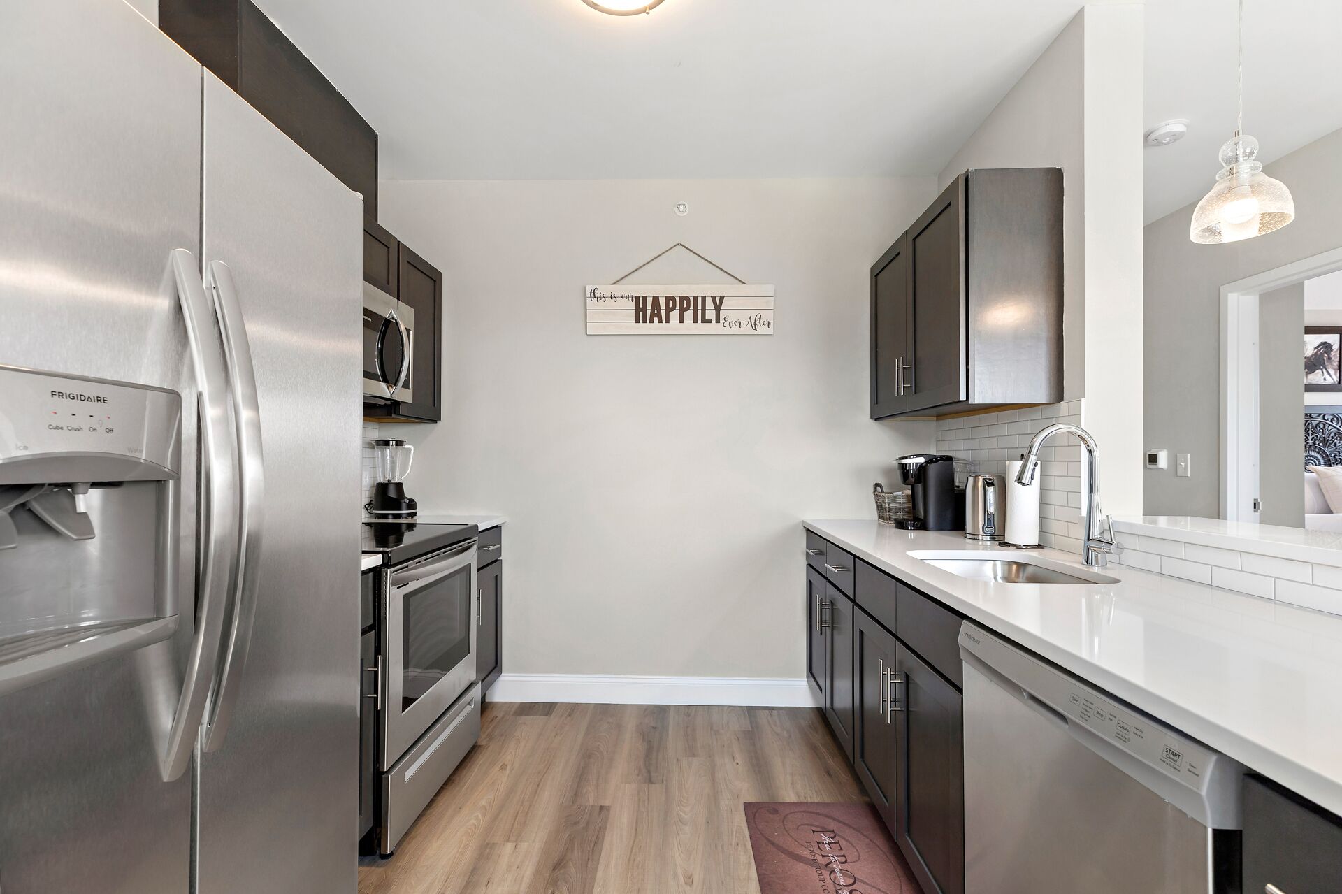 1BR/1BA★Skyline View*Parking Incl.