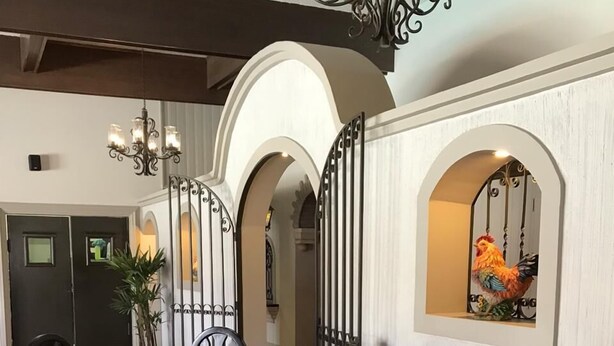 Breakfast, lunch, dinner and brunch served  - Hotel Hacienda (Nuevo Casas Grandes)