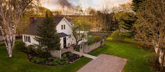 Private Cozy Cottage in Charming Walloon Lake Village - Sleeps 13!