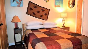 1 chambre, fer et planche à repasser, Wi-Fi, literie fournie