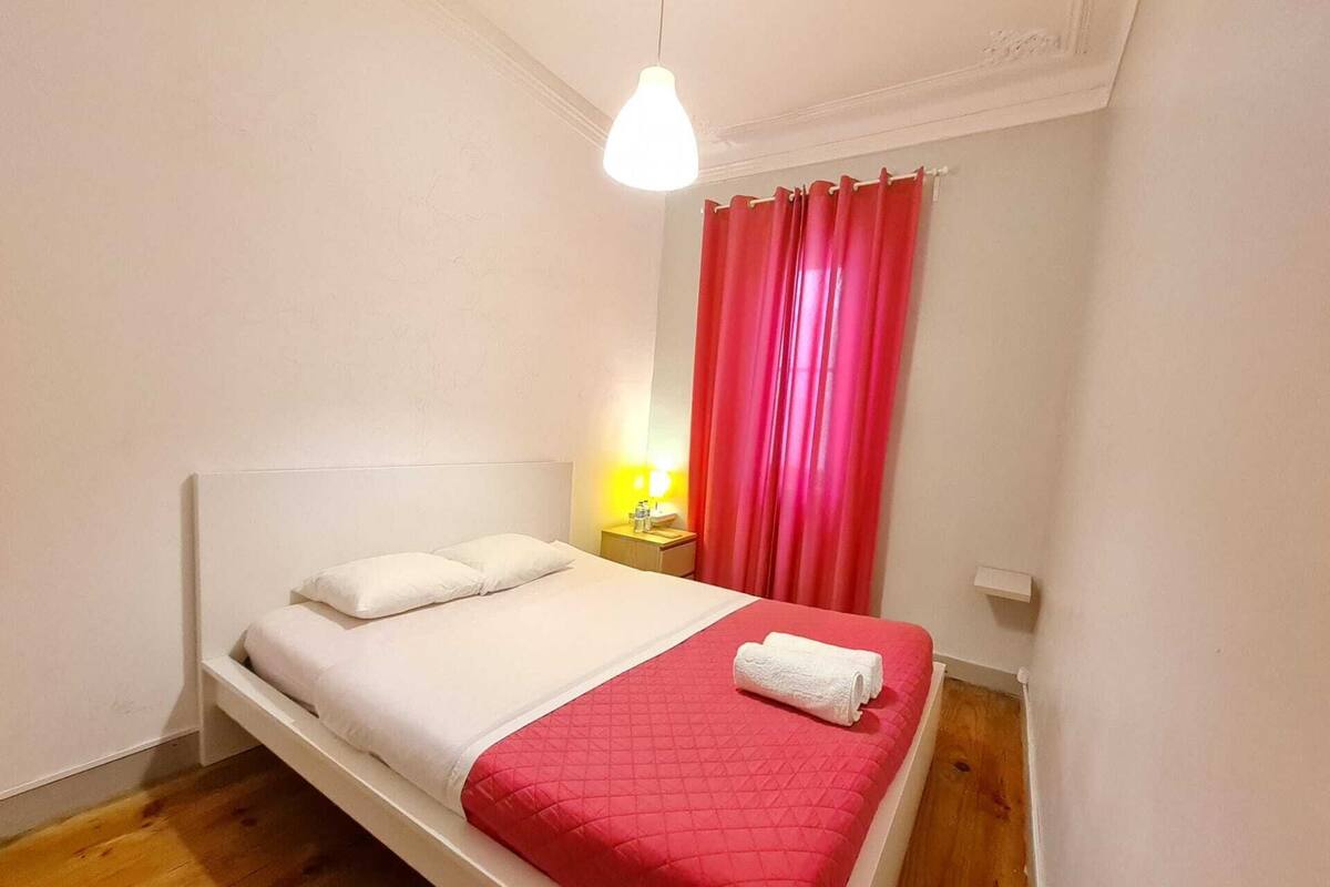 Double Room | Free WiFi, bed sheets