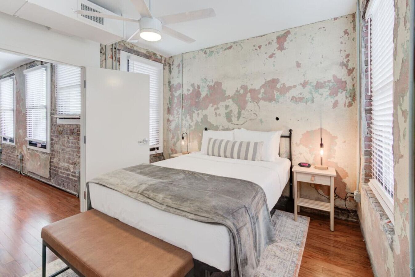 1 bedroom, desk, iron/ironing board, free WiFi