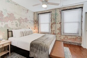 1 bedroom, desk, iron/ironing board, free WiFi