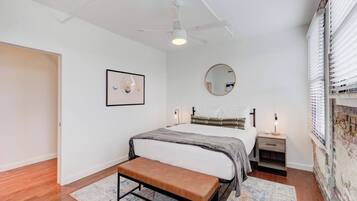 1 bedroom, desk, iron/ironing board, free WiFi