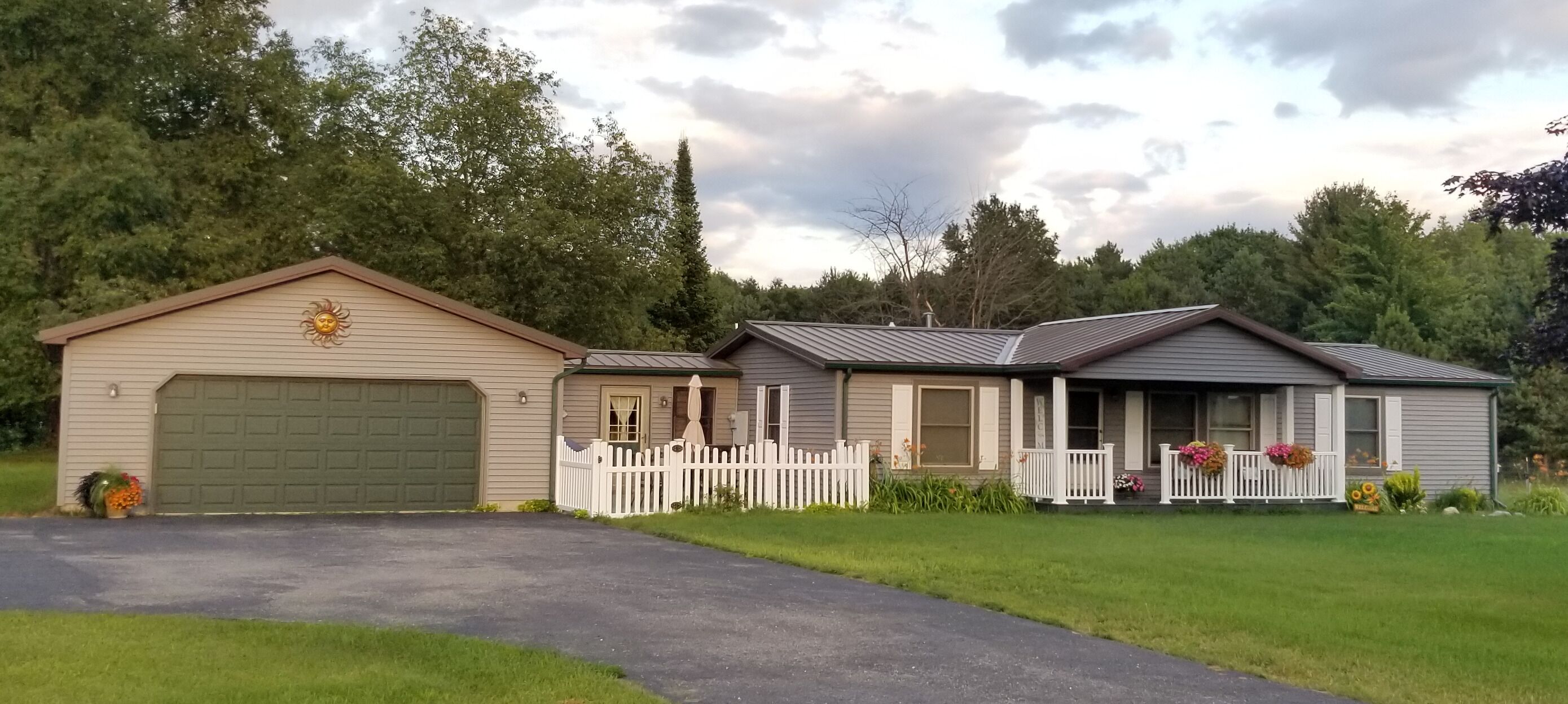 Cozy home near outdoor activities