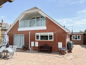 Exterior - Beautiful tucked away property close to the town and beach. (Westgate-on-Sea)