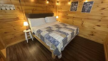 1 habitación, escritorio, tabla de planchar con plancha y wifi