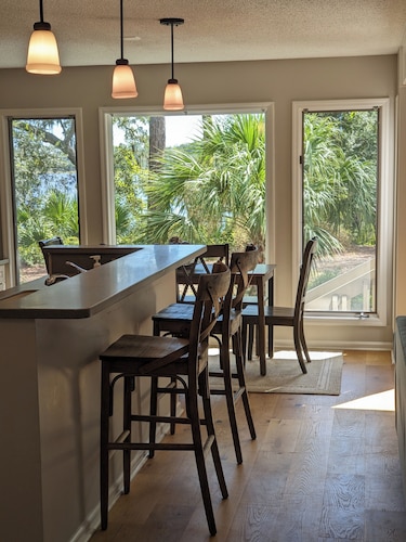 Charming 3b/2b Waterfront Bluff Villa 2017 on Dataw w/ Beach Pass & Bikes