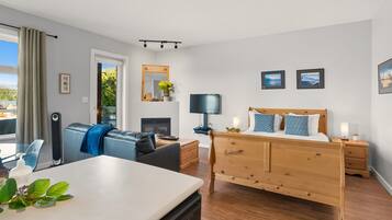 Televisie en een open haard